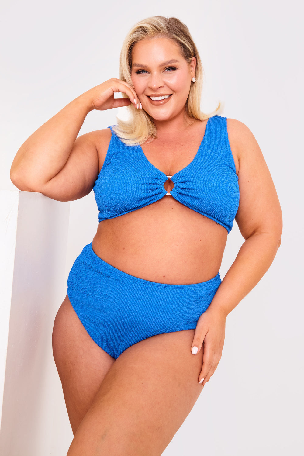 Textured Crinkle Scoop Neck Ring Detail Bikini Top