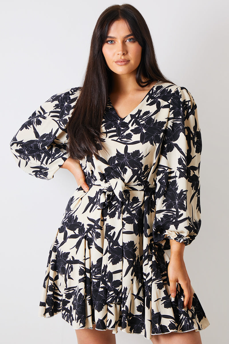 V Neck Balloon Sleeve Godet Mini Dress