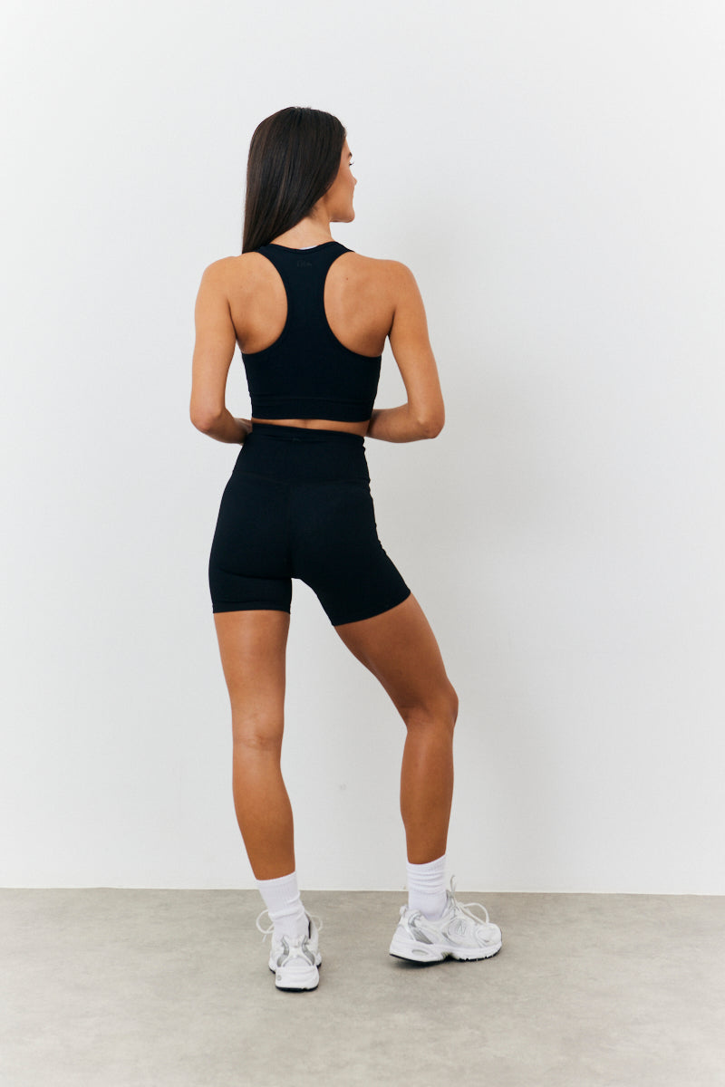 Soft Touch Cross Over Band Detail Medium Support Sports Bra