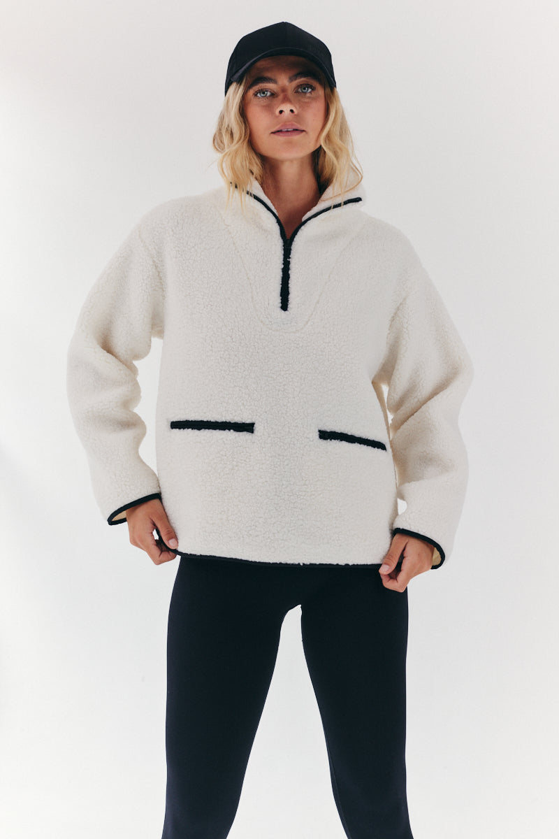 Contrast Piping Borg Lined Half Zip up Fleece