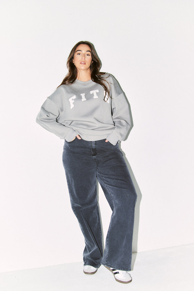 Fits Embroidered Crew Neck Sweatshirt