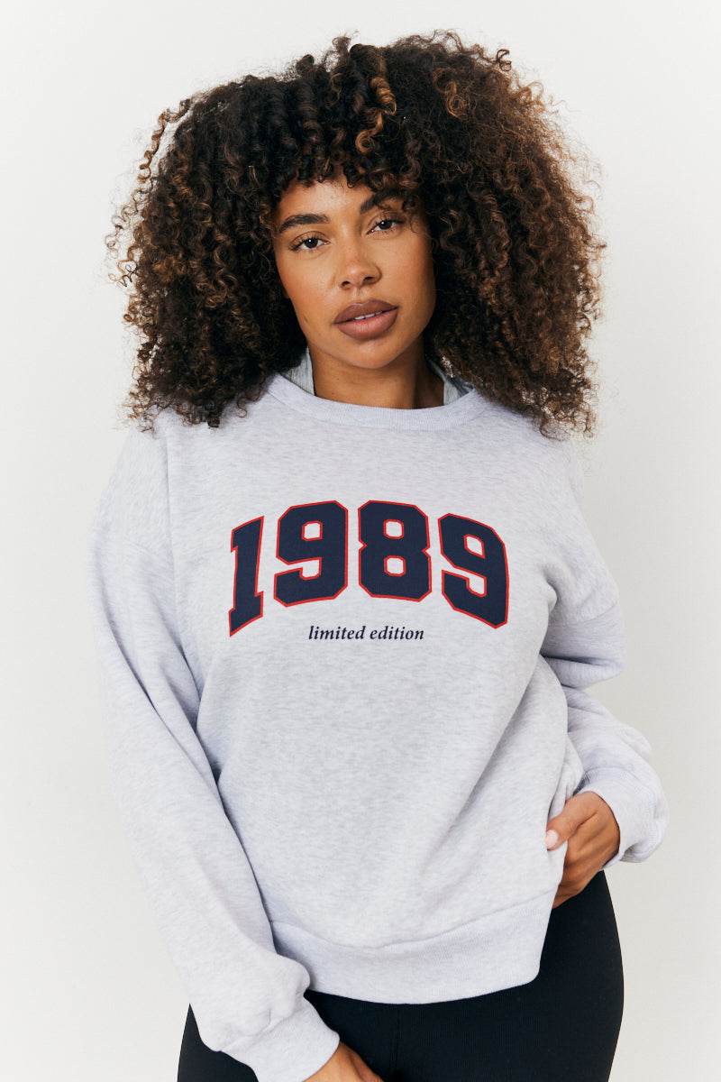 1989 Printed Graphic Sweatshirt - InTheStyle