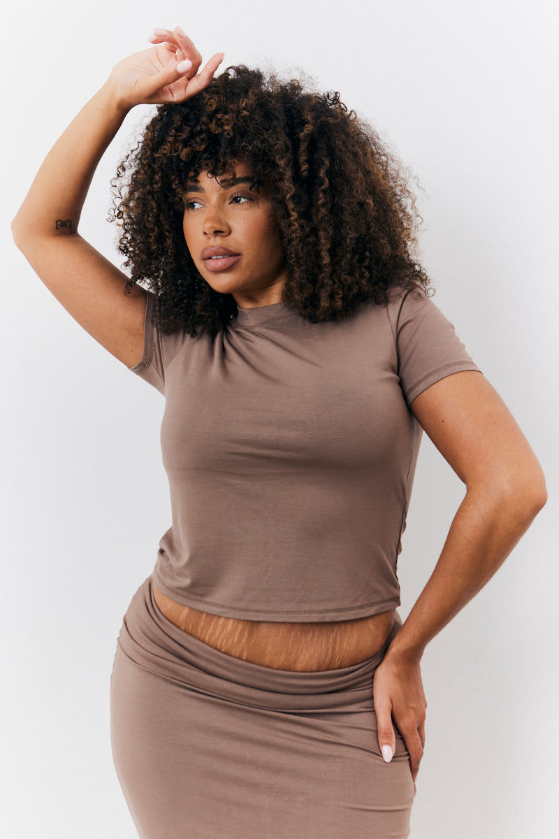 Sculpting Short Sleeve Crew Neck T-Shirt
