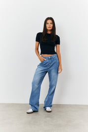 Sculpting Short Sleeve Crew Neck T-Shirt