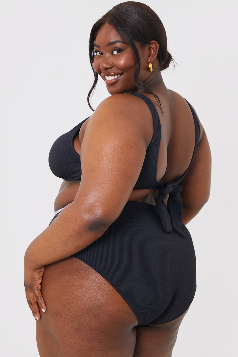 Control Whipsticth Trim High Waisted Bikni Bottoms