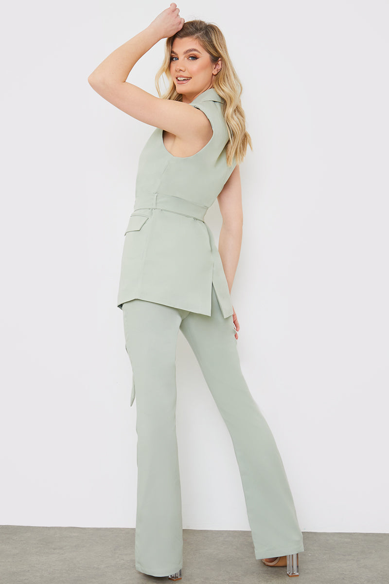 Tailored Fit and Flare Trouser