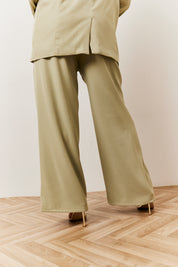 Pleated Wide Leg Trouser