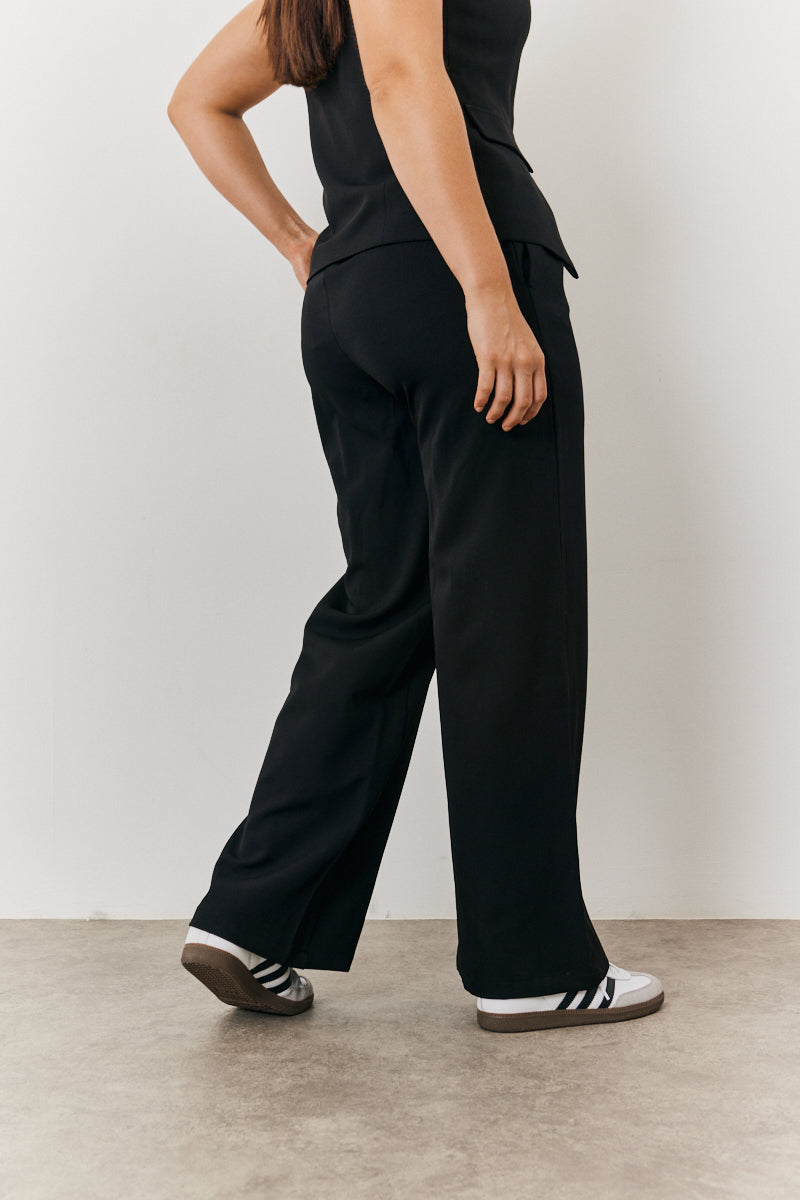 Elasticated Mid Rise Wide Leg Trouser