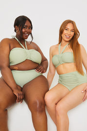 Twist Front Detail Halteneck Bikini Top