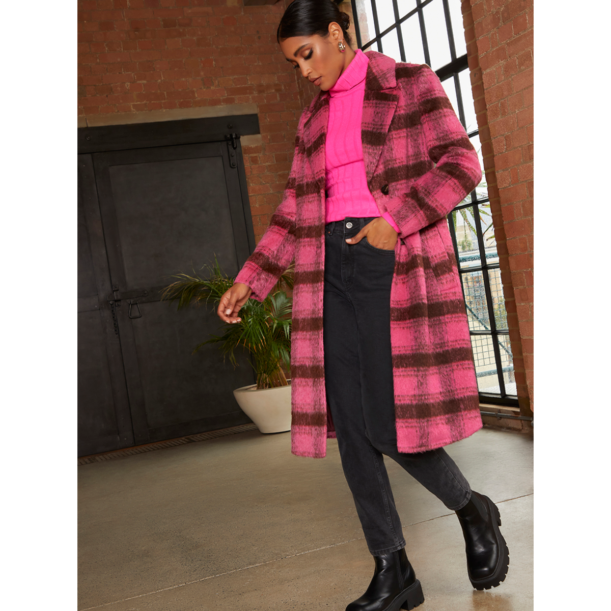 Chi Chi London Single Breasted Check Coat in Pink