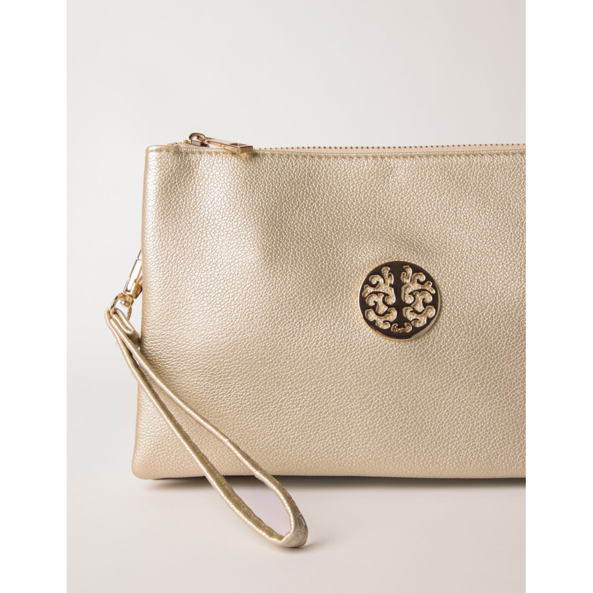 Clutch With Detachable Strap