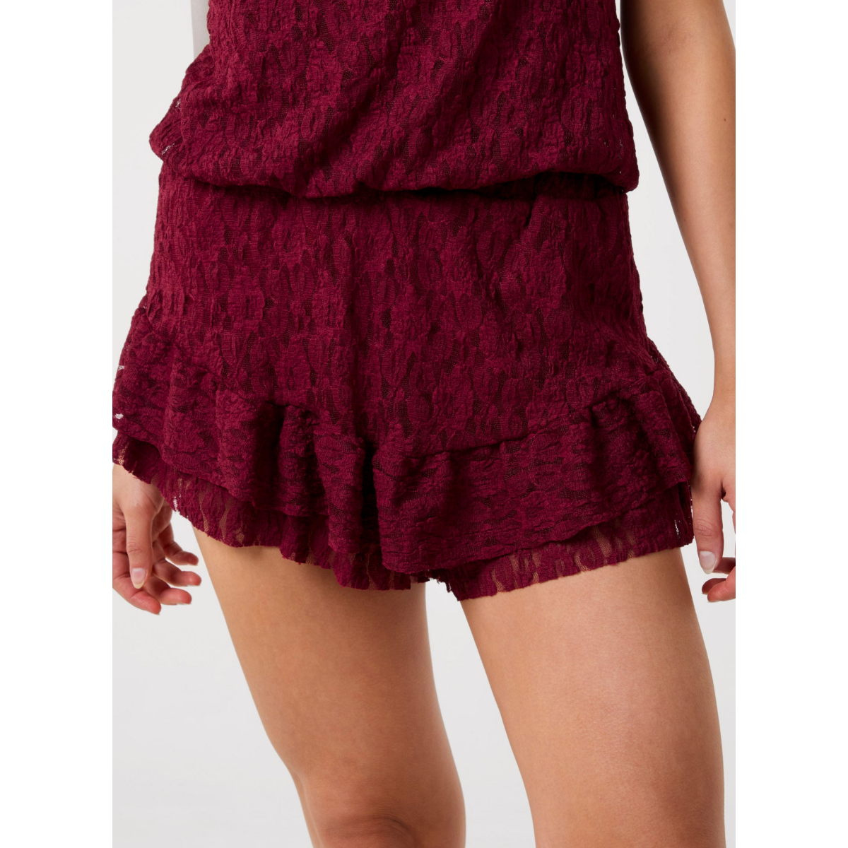 Rara Lace Skort
