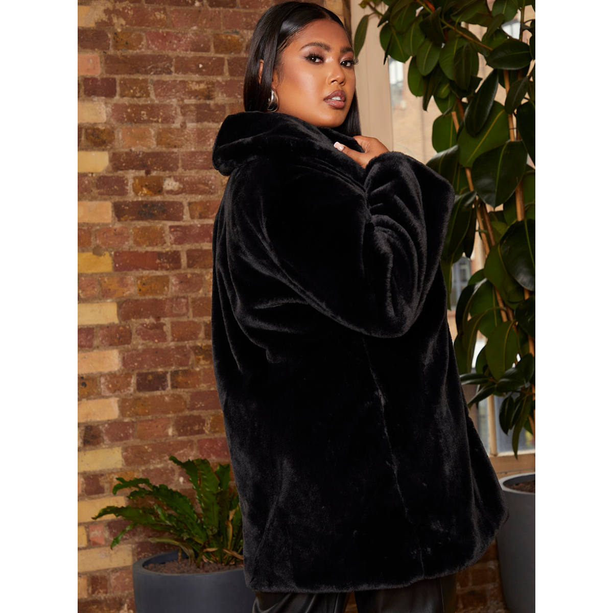 Chi Chi London Plus Size Plush Faux Fur Coat in Black