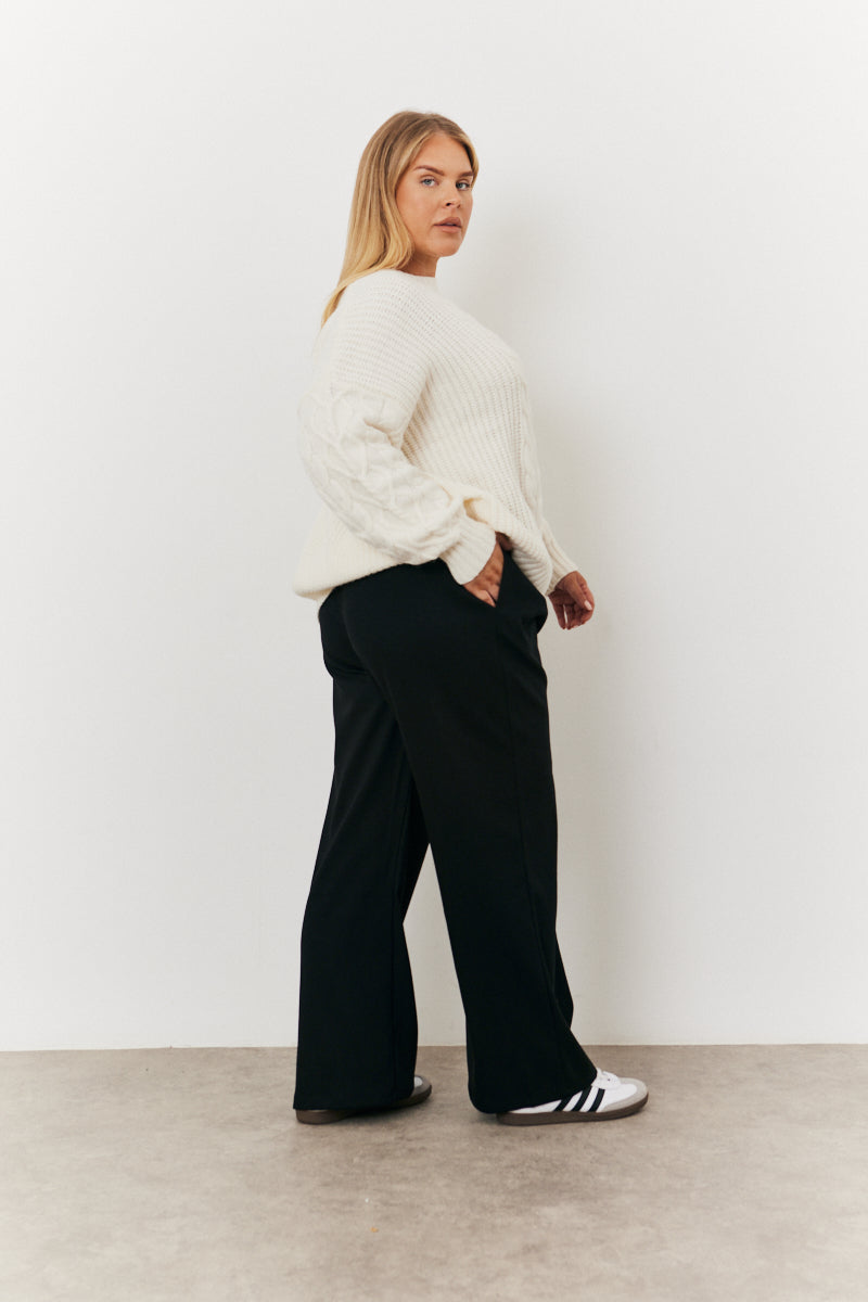 Adjustable Pleat Wide Leg Trouser