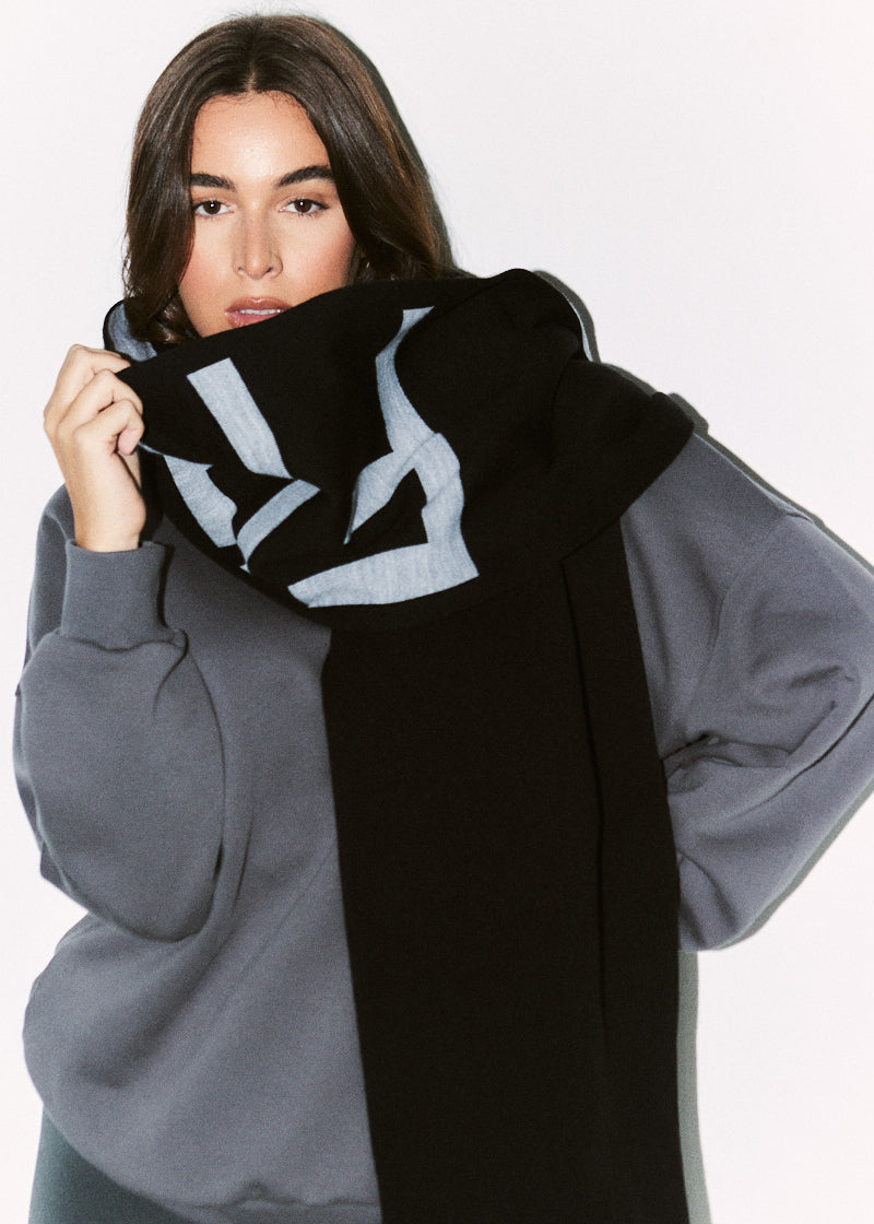 Fits Knitted Scarf