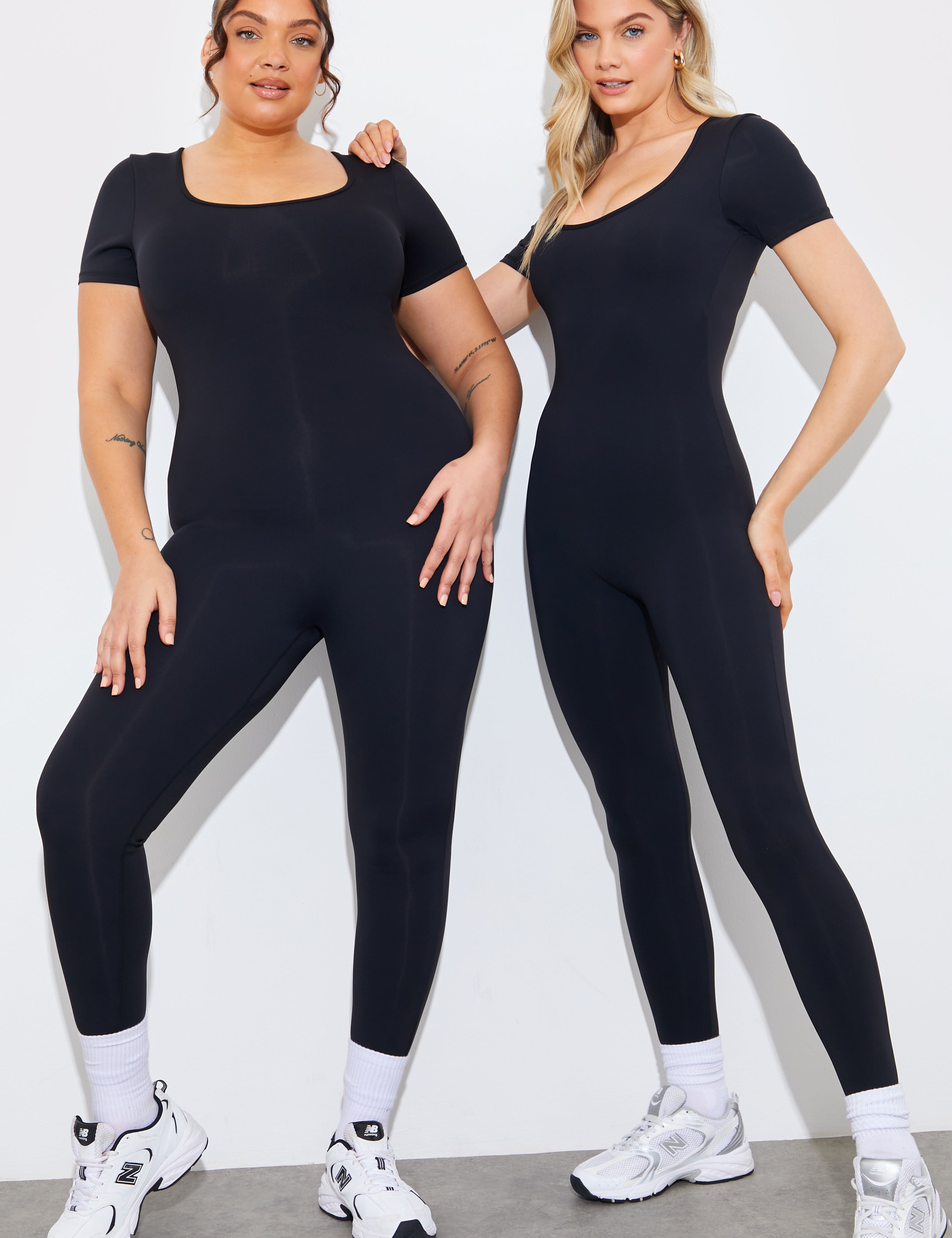 Contour Built-in Bra Short Sleeve Scoop Neck Unitard