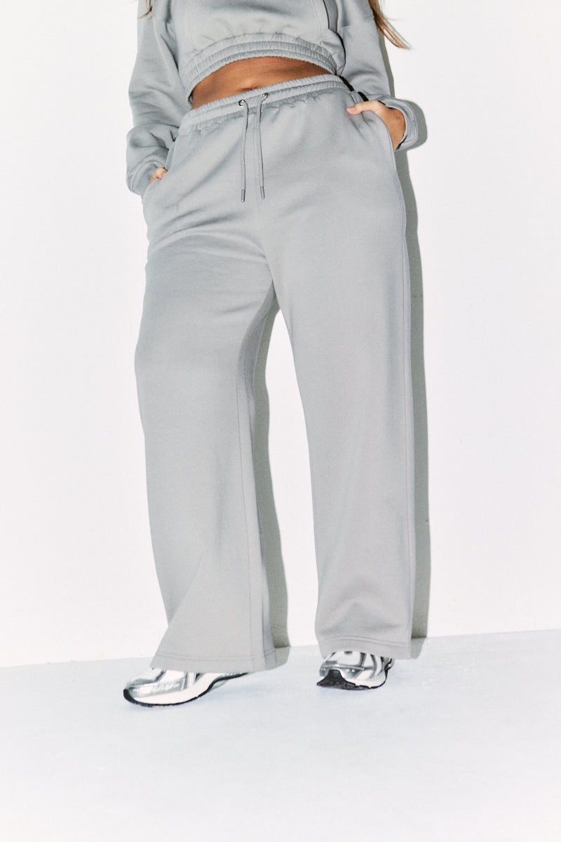 Wide Leg Jogger