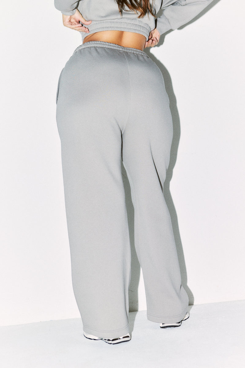 Wide Leg Jogger