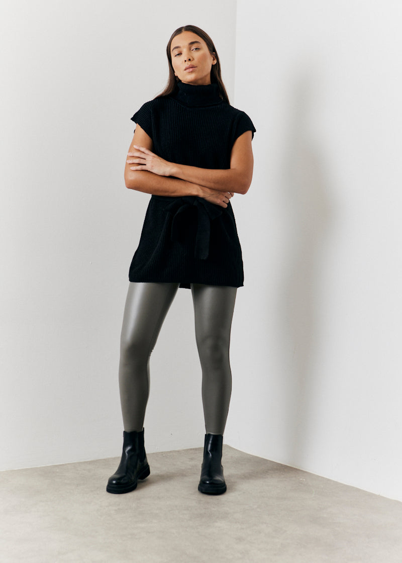 Perfect Sculpting High Waisted Leather Look Leggings