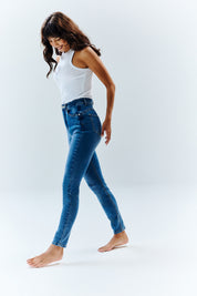 The Miracle Skinny Jean
