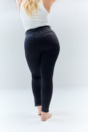 The Miracle Skinny Jean