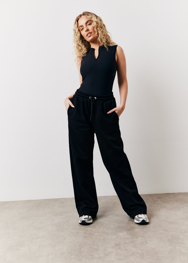 Built In Bra Sculpt & Control Zip Front Bodysuit