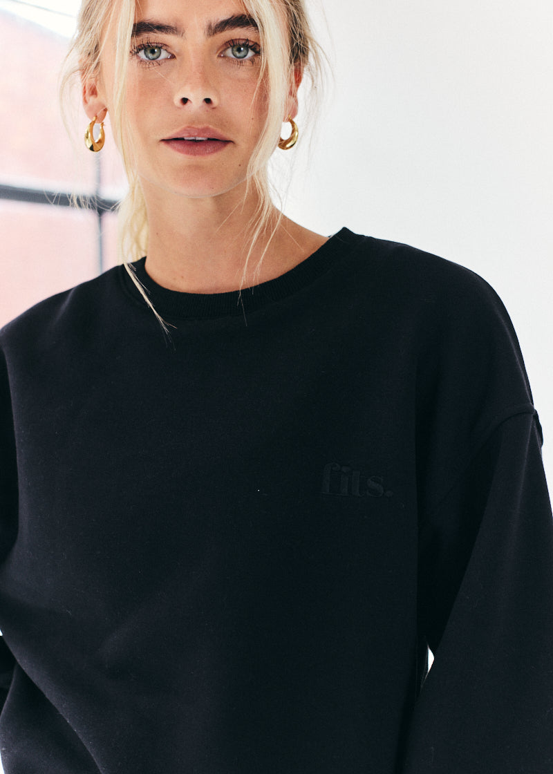 Fits Embroidered Sweatshirt