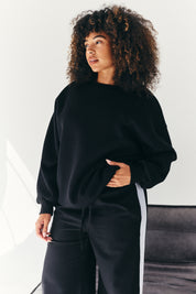 Fits Embroidered Sweatshirt