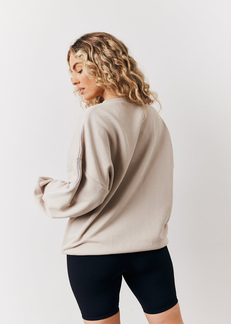 Stone Fit Leisure Club Graphic Oversized Sweatshirt