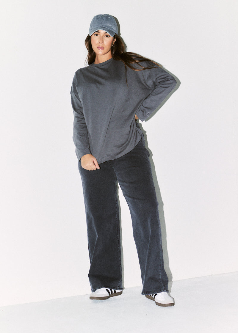 Fits Embroidered Crew Neck Long Sleeve T-Shirt