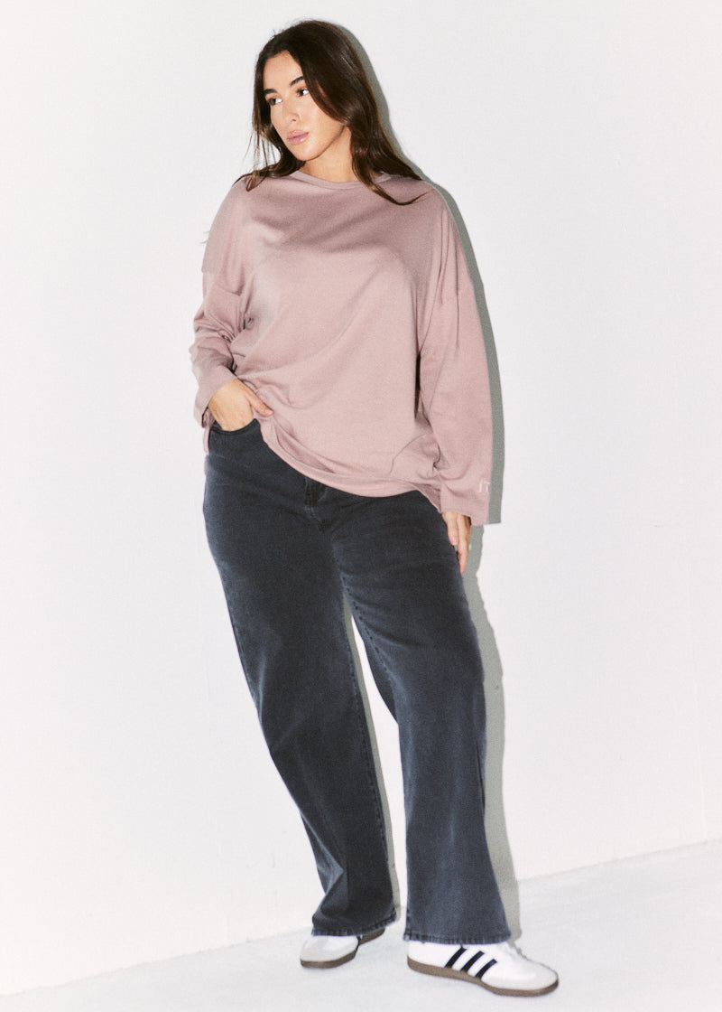 Fits Embroidered Crew Neck Long Sleeve T-Shirt