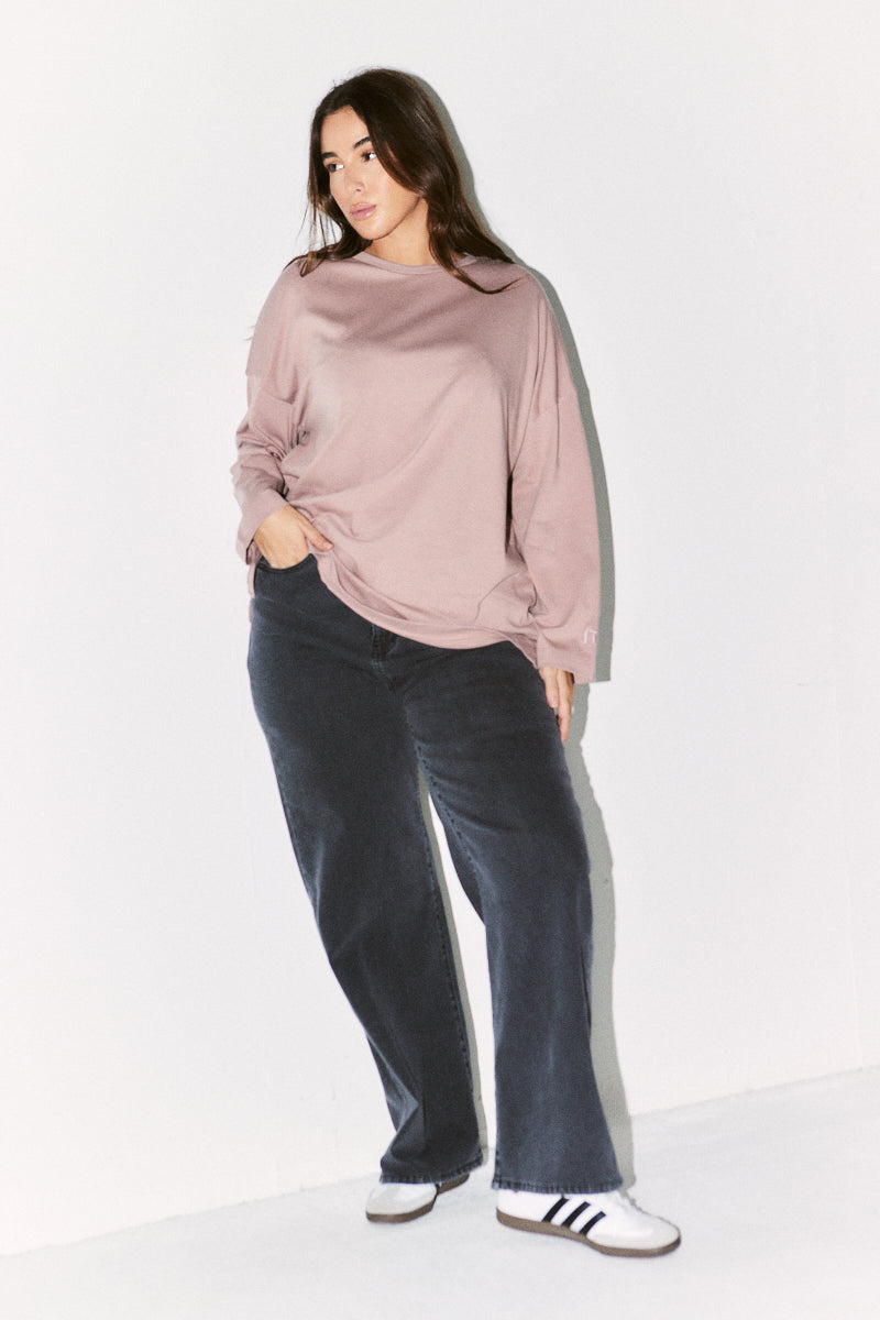 Fits Embroidered Crew Neck Long Sleeve T-Shirt