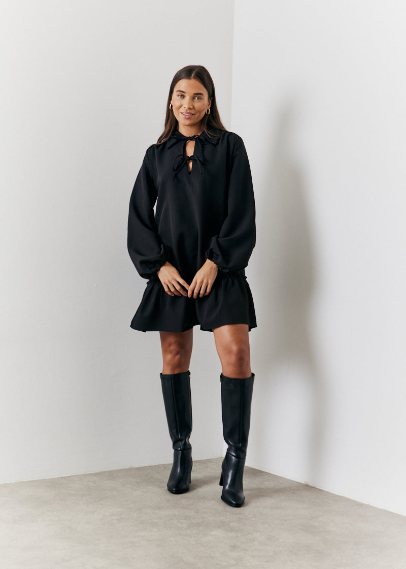 Tie Detail Balloon Sleeve Smock Dress