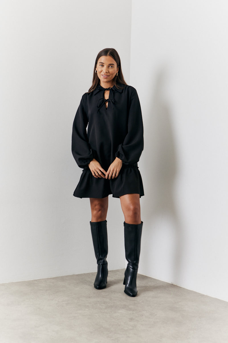 Tie Detail Balloon Sleeve Smock Dress