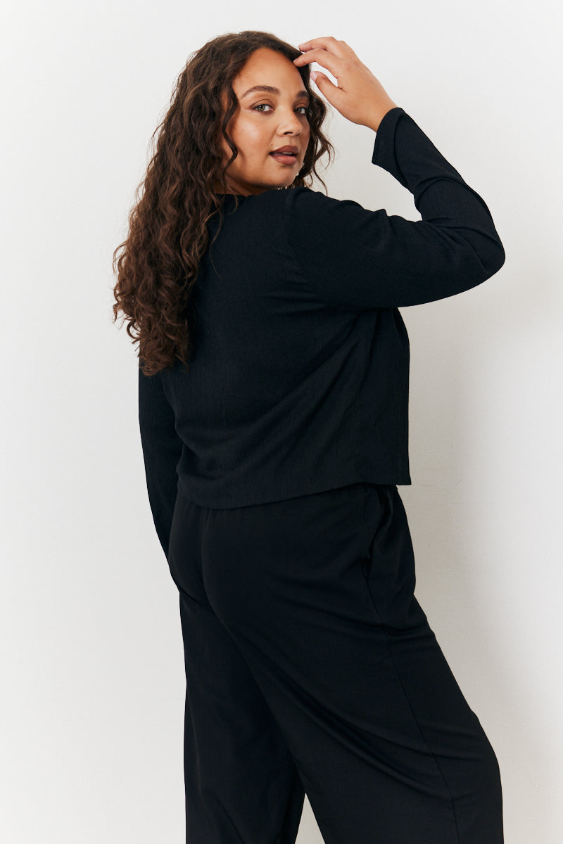 Long Sleeve Tie Front Bow Top