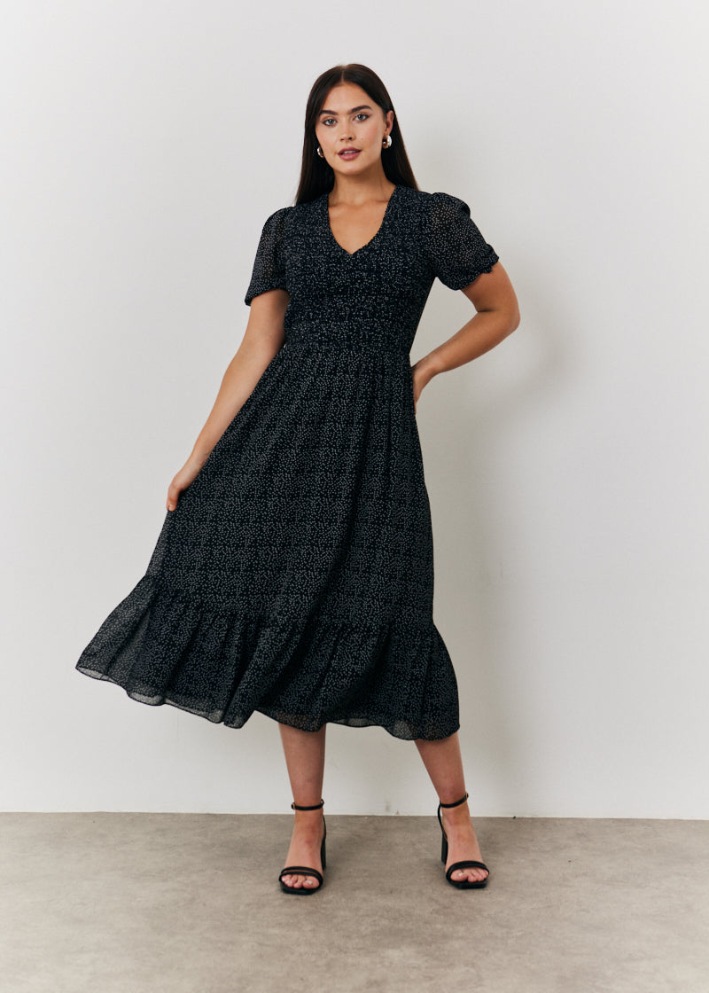 Spot v Neck Puff Sleeve Midaxi Dress