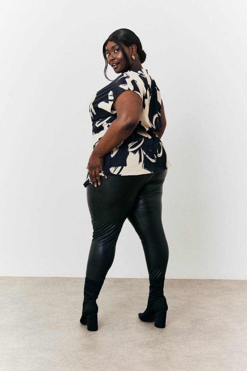 Abstract Drape Top - InTheStyle