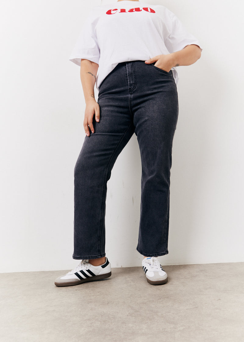 Staight Leg Jeans