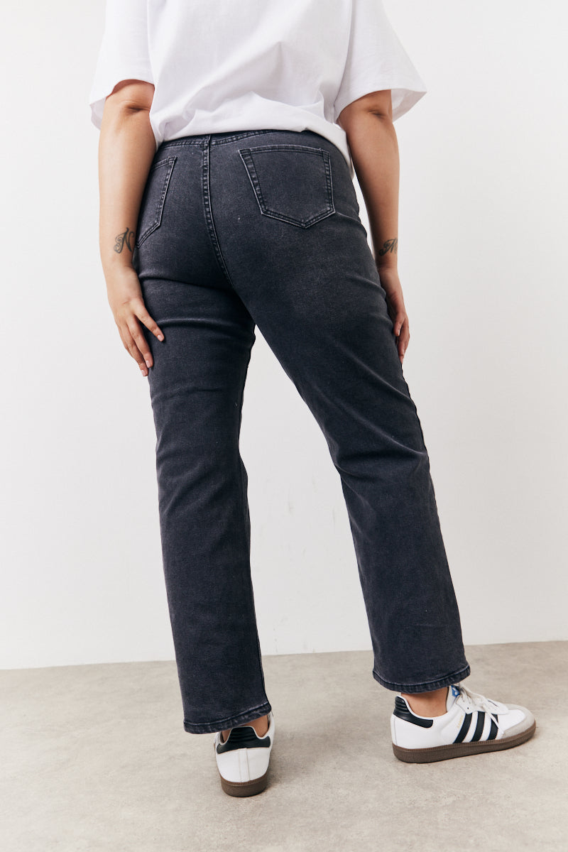 Staight Leg Jeans