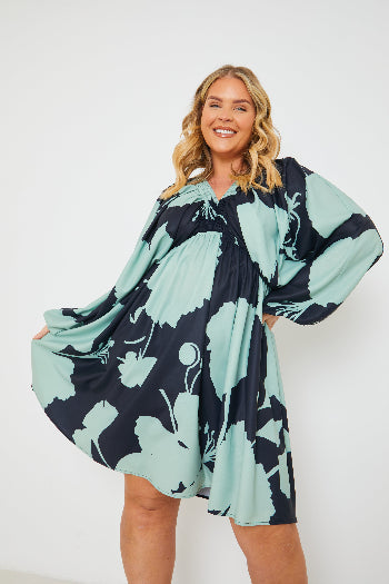 Printed Puff Sleeve Functional Wrap Midi Dress