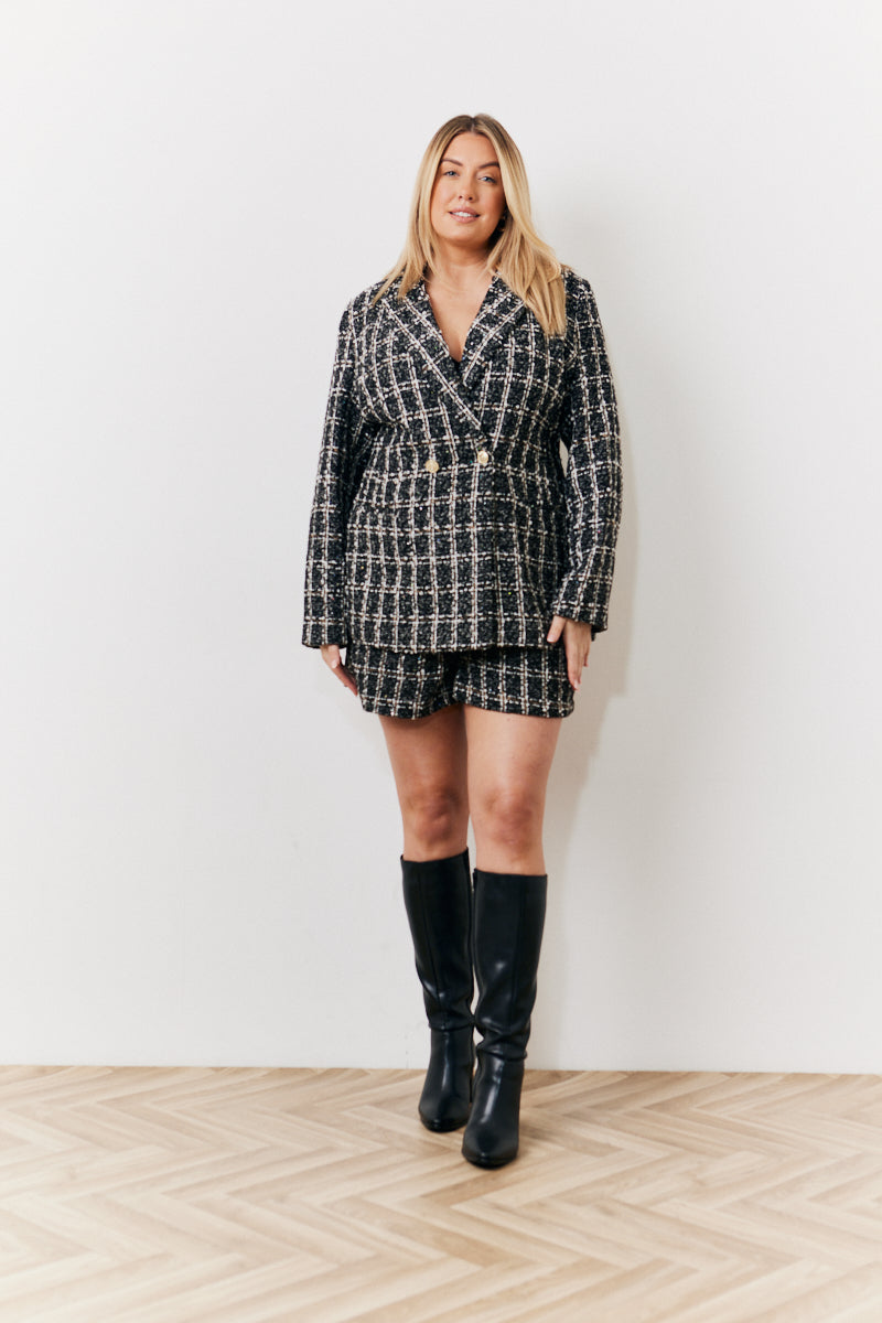 Occasion Black Boucle Check Short