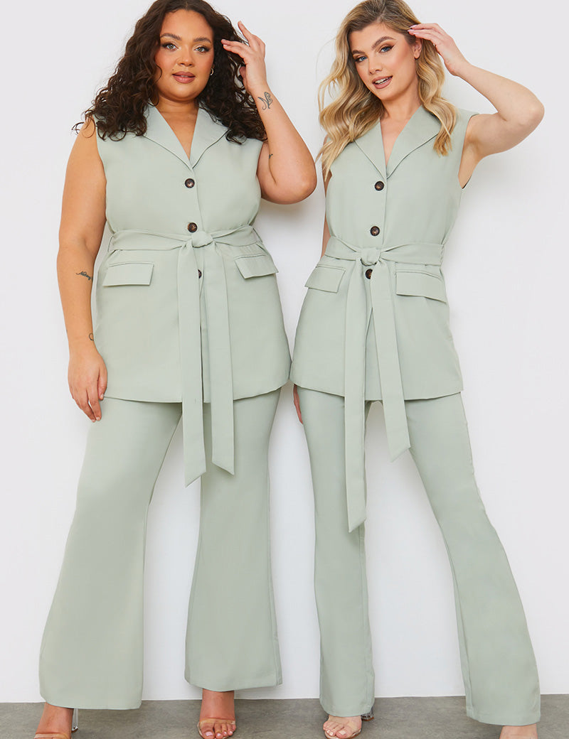 Tailored Fit and Flare Trouser