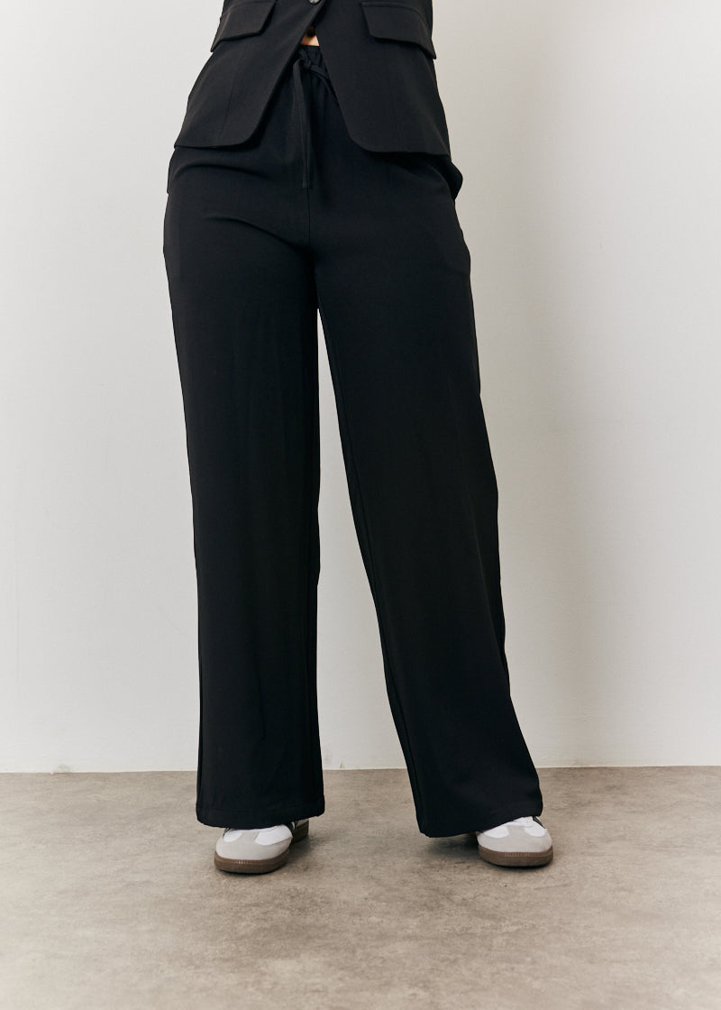 Elasticated Mid Rise Wide Leg Trouser