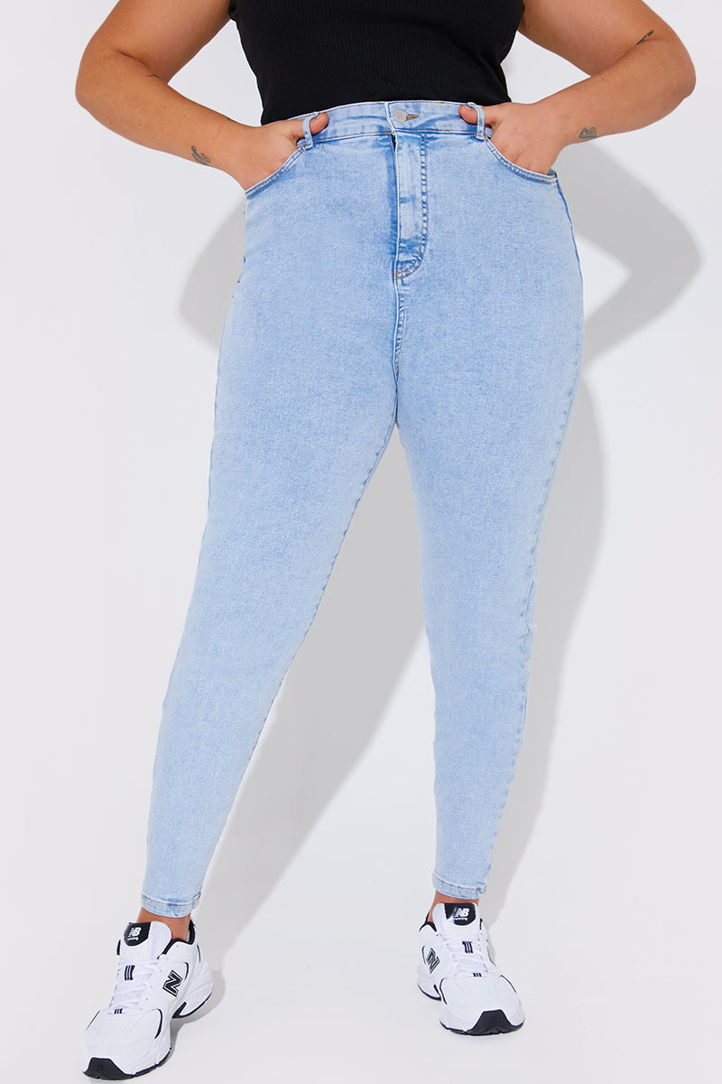 Light Wash Sculpt Shaper Jean