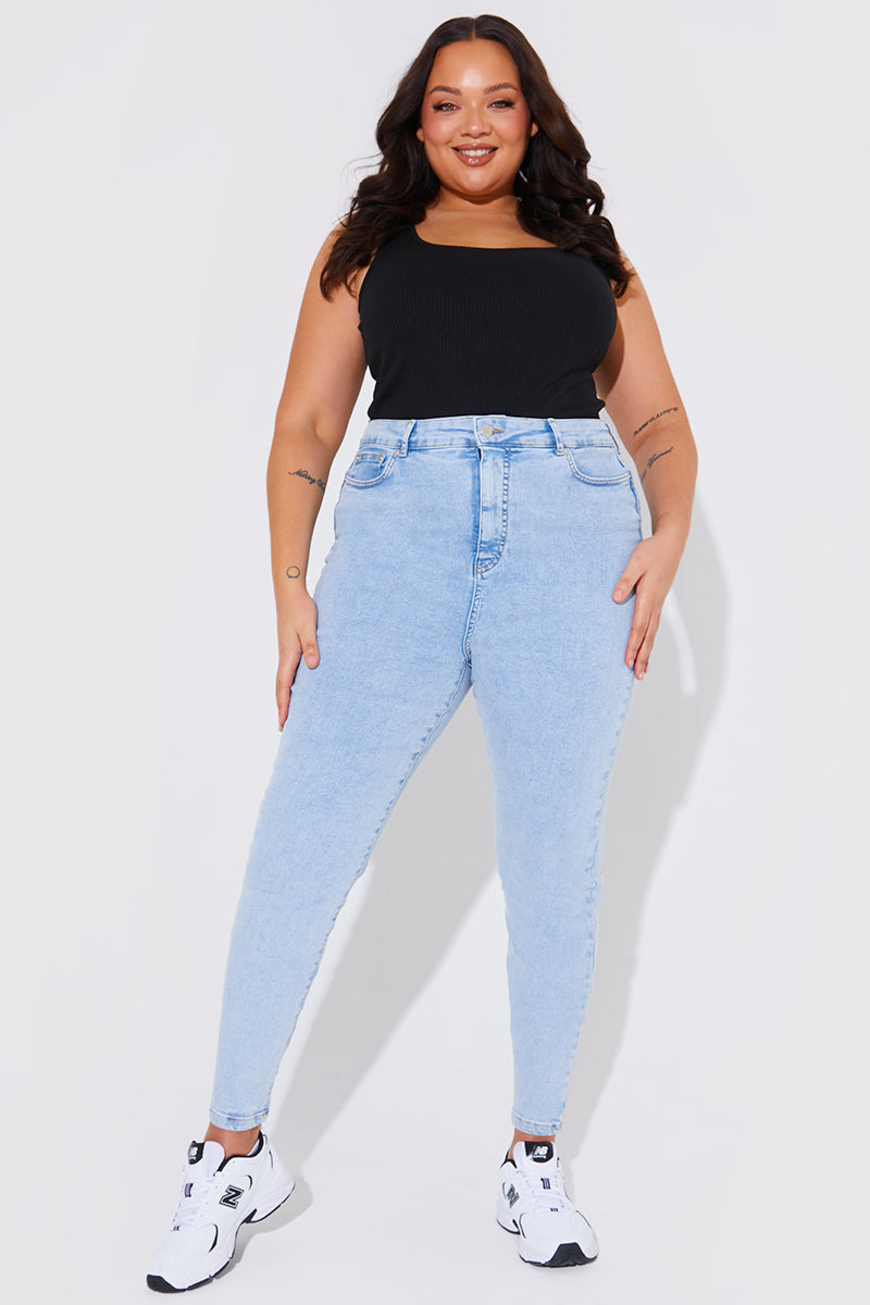 Light Wash Sculpt Shaper Jean
