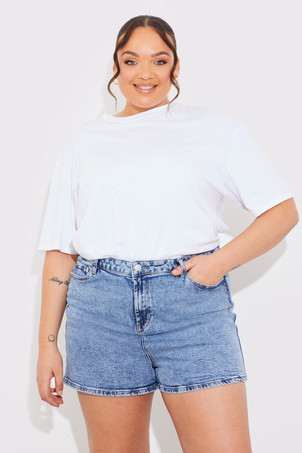 Denim Mom Short