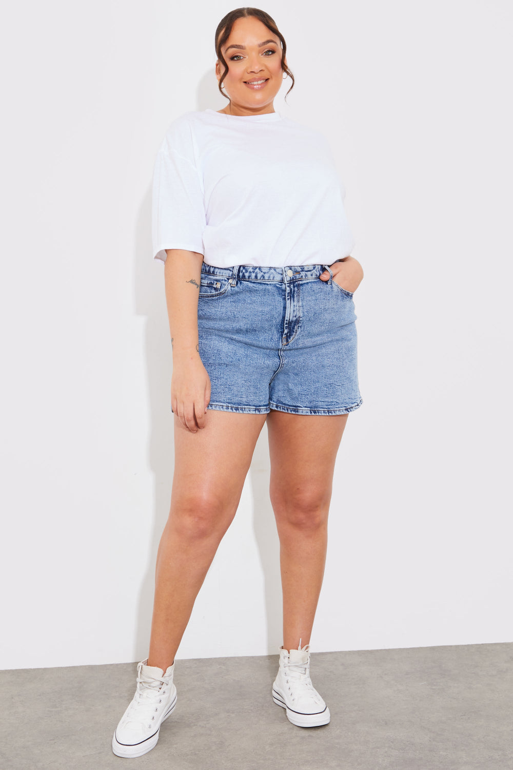 Denim Mom Short
