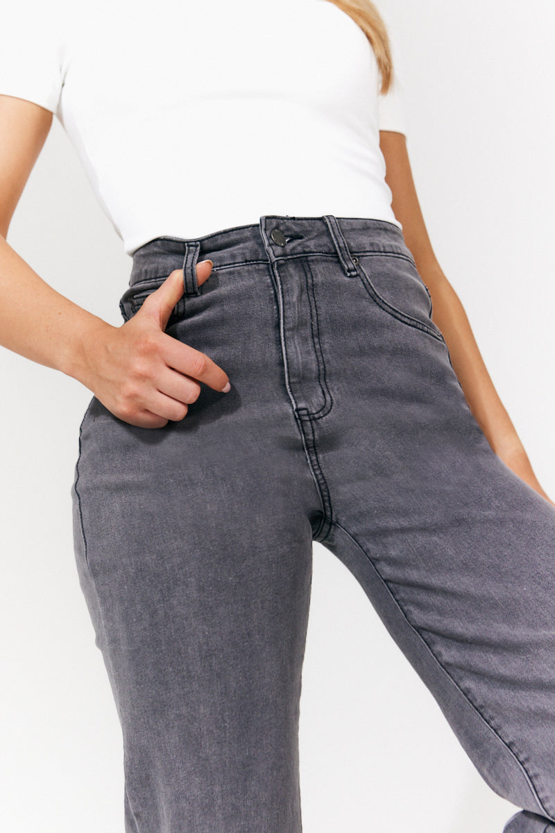 Straight Leg Jean
