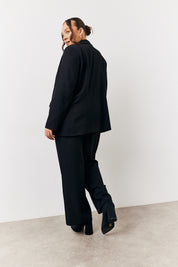 Relaxed Pocket Detail Blazer