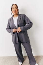 Relaxed Pocket Detail Blazer